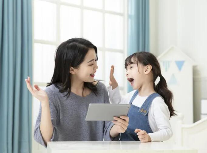 自闭症治疗中视觉提示应用方法：辅助沟通系统